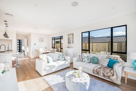 Photo of property in 78 Tir Conaill Avenue, Flat Bush, Auckland, 2019