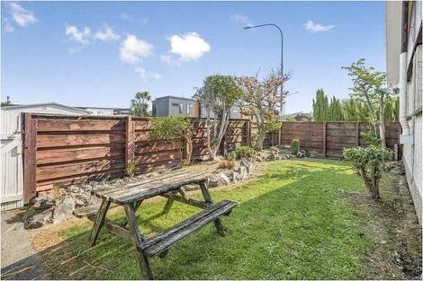 Photo of property in 113 Knights Road, Hutt Central, Lower Hutt, 5010