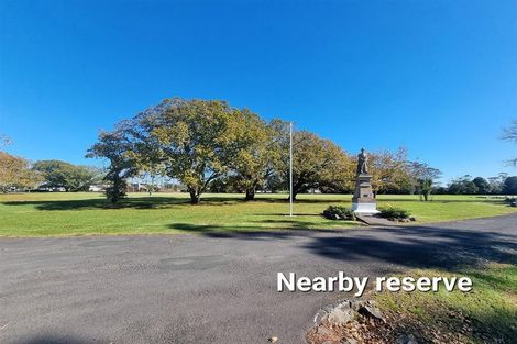 Photo of property in 2 Rere Place, Parakai, 0830