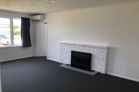 Photo of property in 25 Hill Crescent, Papakura, 2110