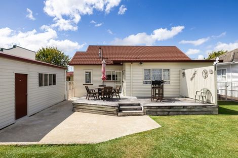 Photo of property in 13 Bell Street, Hamilton East, Hamilton, 3216