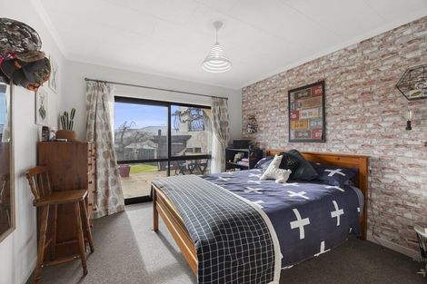 Photo of property in 2 Craig Place, Bridge Hill, Alexandra, 9320