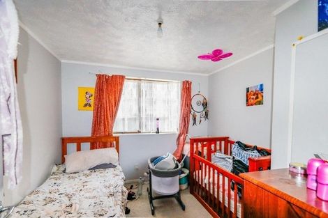 Photo of property in 6 Karyn Street, Castlecliff, Whanganui, 4501