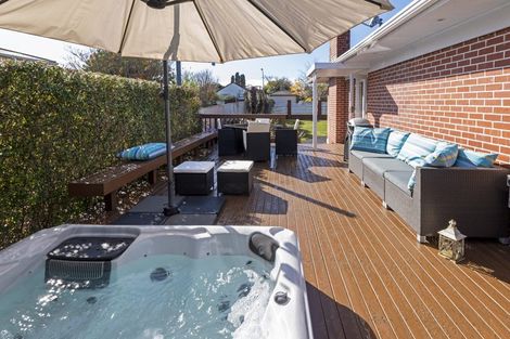 Photo of property in 1/6 Cherry Road, Bucklands Beach, Auckland, 2014