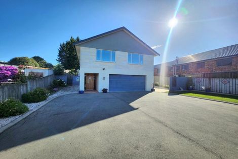 Photo of property in 4 Leven Street, South Hill, Oamaru, 9400
