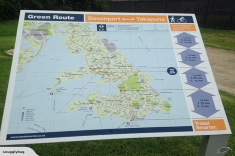 Photo of property in 1/2 Merwood Lane, Devonport, Auckland, 0624