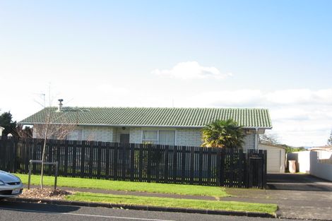 Photo of property in 102 Friedlanders Road, Manurewa, Auckland, 2102