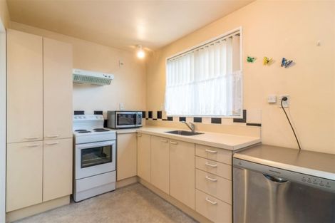 Photo of property in 3 Farm Lane, Parklands, Christchurch, 8083