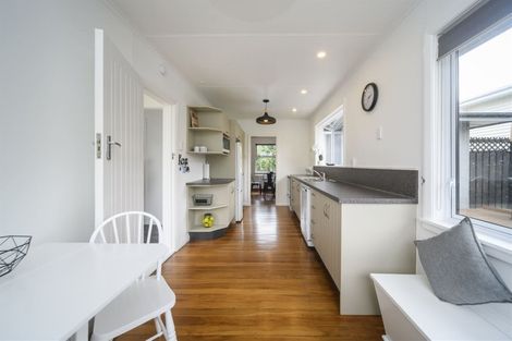 Photo of property in 4 Swansea Street, Hokowhitu, Palmerston North, 4410