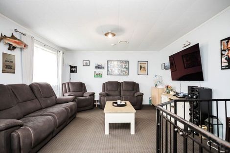 Photo of property in 2a Mathew Street, Dannevirke, 4930