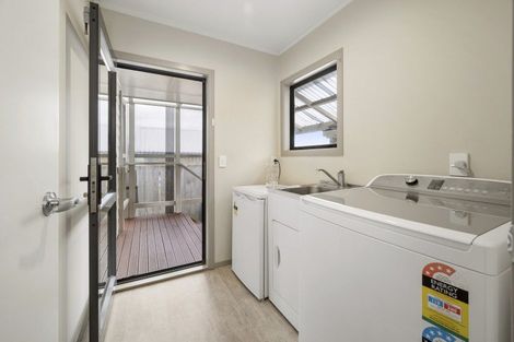 Photo of property in 56a Fairview Road, Western Heights, Rotorua, 3015