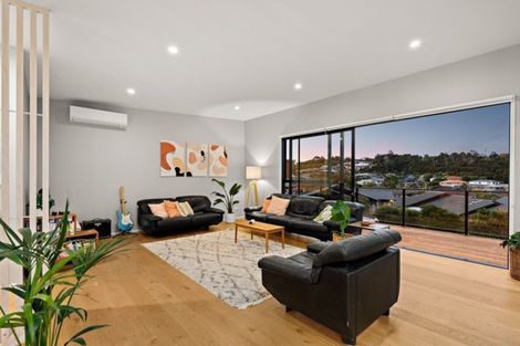 Photo of property in 17 Ariel Place, Snells Beach, 0920