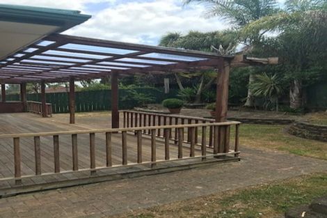 Photo of property in 2/30 Arthur Road, Hillpark, Auckland, 2102