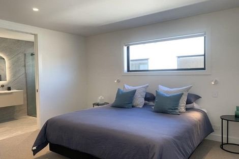 Photo of property in 27 Rubus Street, Wanaka, 9382