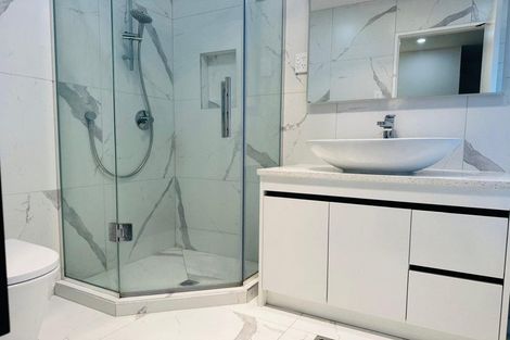 Photo of property in 8c Hobart Crescent, Wattle Downs, Auckland, 2103