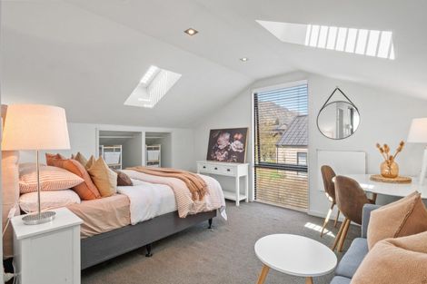 Photo of property in 2 Aberdare Court, Jacks Point, Queenstown, 9371