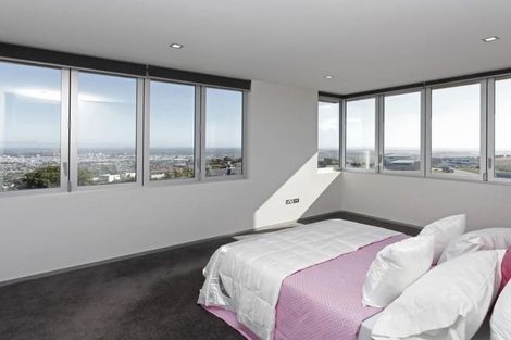 Photo of property in 12 Kenmure Drive, Huntsbury, Christchurch, 8022