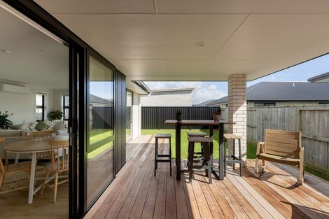 Photo of property in 22 Rehua Way, Papamoa, 3118