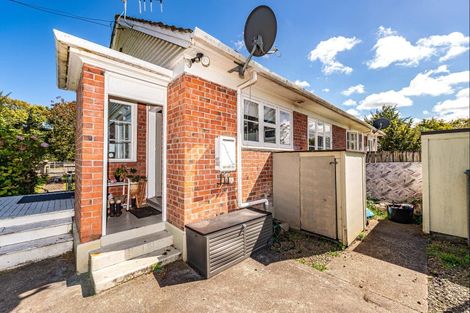 Photo of property in 102 Anzac Parade, Whanganui East, Whanganui, 4500