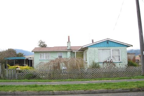 Photo of property in 5 Cromwell Street, Murchison, 7007