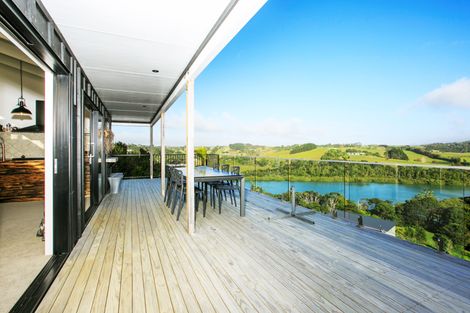 Photo of property in 28 Green Road, Matakana, Warkworth, 0985