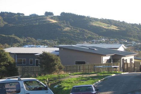 Photo of property in 42g James Cook Drive, Whitby, Porirua, 5024