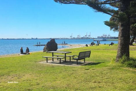 Photo of property in 2 Shelley Street, Otumoetai, Tauranga, 3110