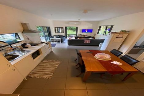 Photo of property in 324b Swanson Road, Henderson, Auckland, 0610