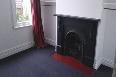 Photo of property in 16 Howe Street, North Dunedin, Dunedin, 9016