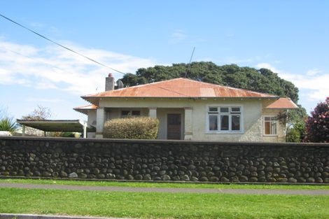 Photo of property in 14 Queens Road, Glen Avon, New Plymouth, 4312