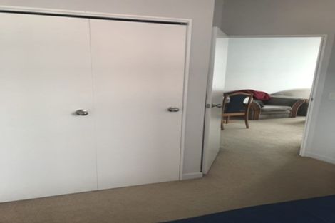 Photo of property in Terrace Tower Apartments, 9b/126 The Terrace, Wellington Central, Wellington, 6011