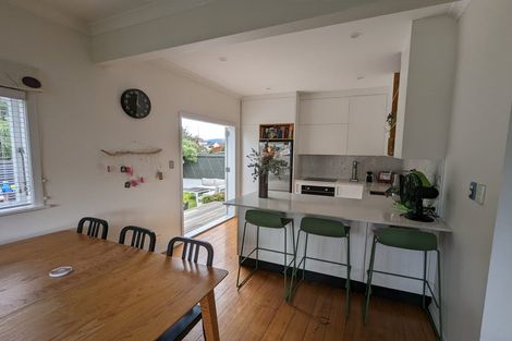 Photo of property in 50 Hollis Road, Paraparaumu Beach, Paraparaumu, 5032