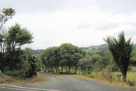 Photo of property in 315 School Road, Waimauku, 0881