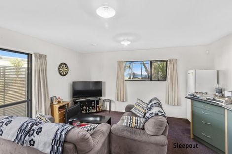 Photo of property in 5 Bay Street, Petone, Lower Hutt, 5012