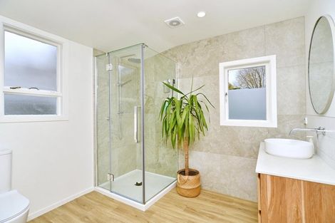 Photo of property in 25 Mackworth Street, Woolston, Christchurch, 8062