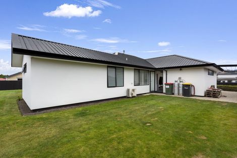 Photo of property in 71 Owhiro Avenue, Mosgiel, 9024