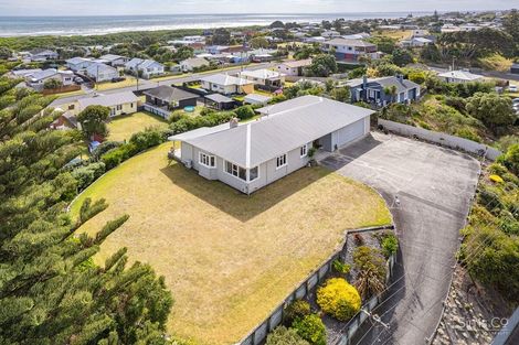 Photo of property in 153 Cornfoot Street, Castlecliff, Whanganui, 4501