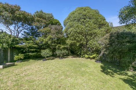 Photo of property in 6 Ngaturi Grove, Wainuiomata, Lower Hutt, 5014