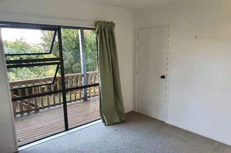 Photo of property in 6 Tableau Place, Totara Vale, Auckland, 0629