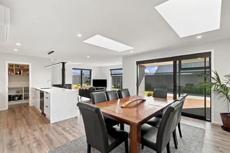 Photo of property in 52 Lakeland Avenue, Twizel, 7901