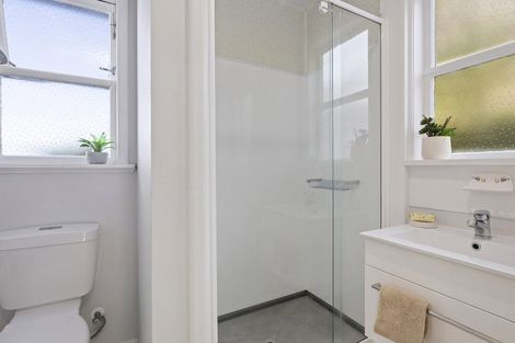 Photo of property in 14 Ribble Street, Island Bay, Wellington, 6023