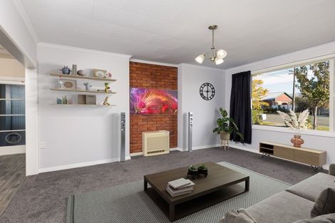 Photo of property in 43 Harris Street, Waimate, 7924