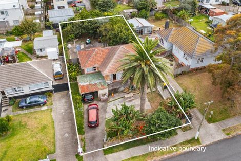 Photo of property in 38 Plumley Crescent, Mangere, Auckland, 2022