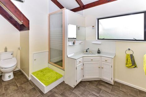 Photo of property in 19 Taihiki Road, Clarks Beach, 2122