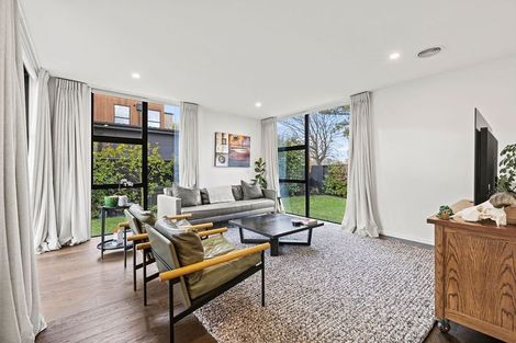 Photo of property in 42 Tui Street, Fendalton, Christchurch, 8041