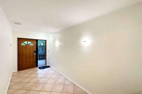 Photo of property in 4/6 Honeysuckle Lane, Mairangi Bay, Auckland, 0630
