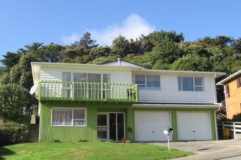 Photo of property in 108 Pope Street, Camborne, Porirua, 5026