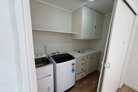 Photo of property in 5 Maarama Crescent, Aro Valley, Wellington, 6021