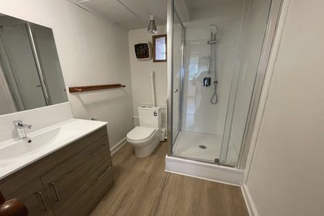 Photo of property in 10 Bodi Place, Te Atatu South, Auckland, 0610