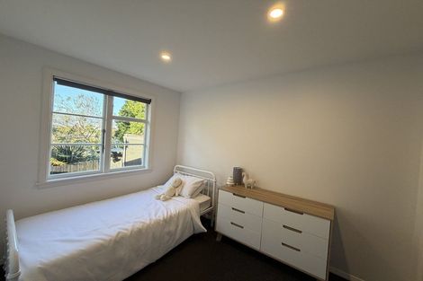 Photo of property in 44 Discovery Place, Marfell, New Plymouth, 4310